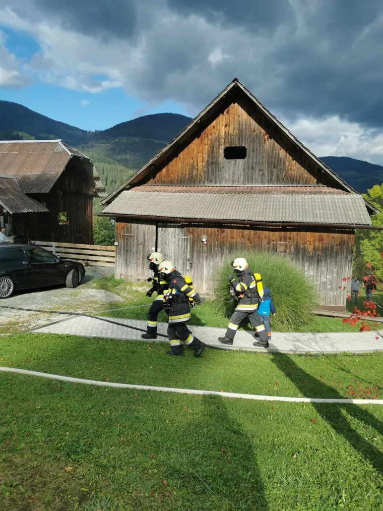 Gemeinschaftsübung: Gebäudebrand 19