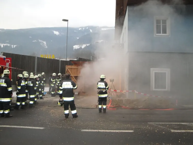 Nachlöscharbeiten 11