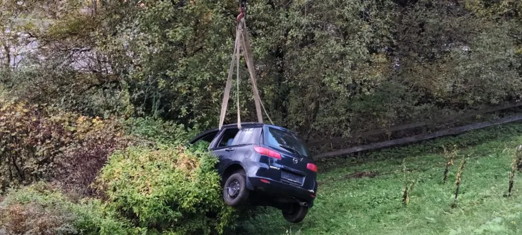 Sicherungsarbeiten nach PKW Unfall 6