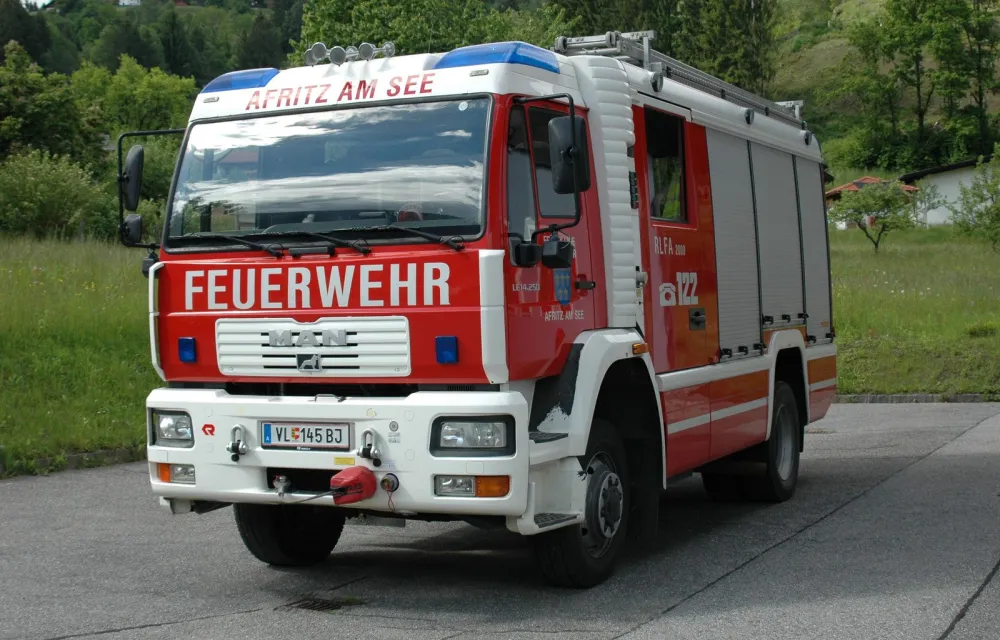 Rüstlöschfahrzeug mit Allradantrieb