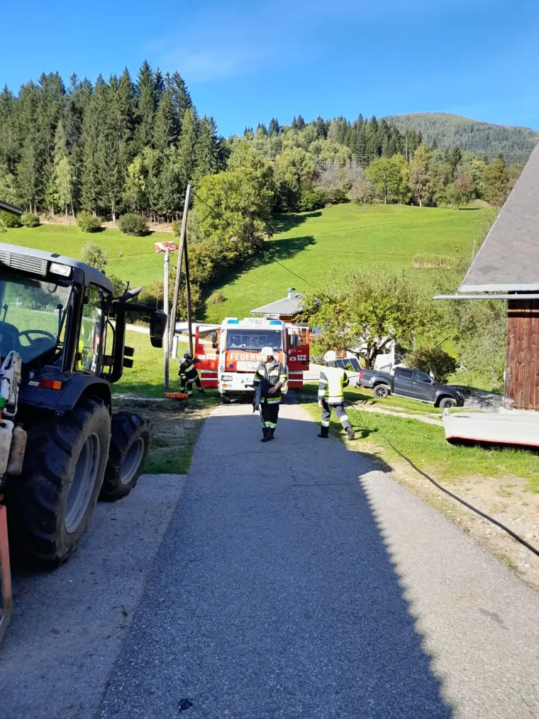 Gemeinschaftsübung: Gebäudebrand 6