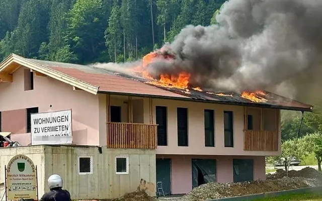Brand Gebäude