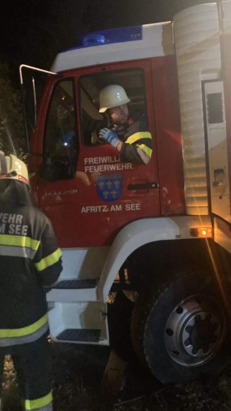 Nachtübung: Verkehrsunfall 22