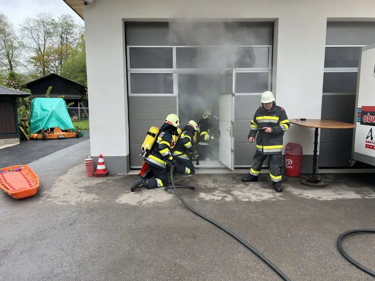 Florianiübung: Gebäudebrand 2