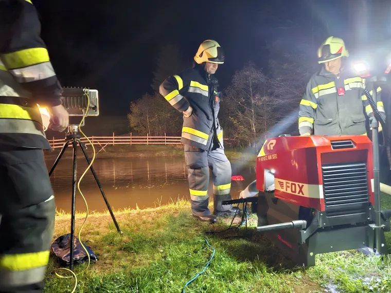 Nachtübung: Gebäudebrand 9